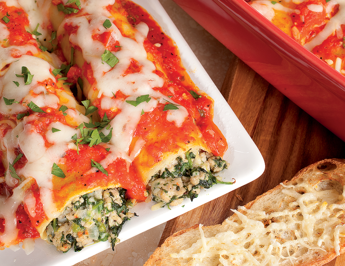 Ground Chicken and Spinach Cannelloni with Roasted Red Pepper Sauce ...